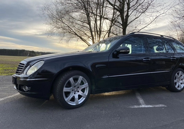 Mercedes-Benz Klasa E cena 19500 przebieg: 243000, rok produkcji 2008 z Gorzów Śląski małe 121